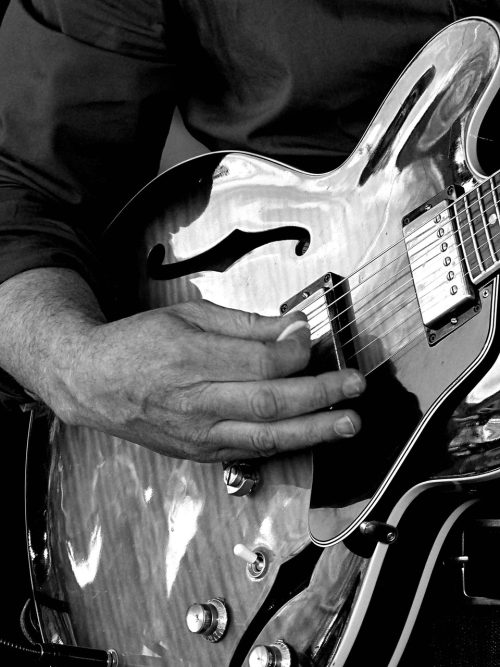 Playing  Recordings on demand!     Worldwide VST connect - Afbeelding 2